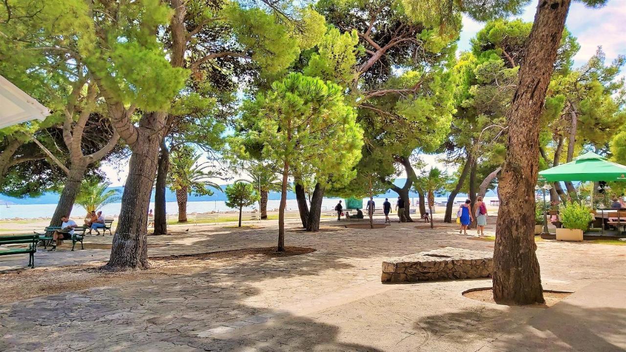 Apartment Anita Omiš Екстериор снимка